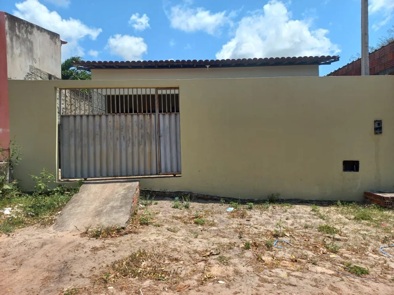 Vendo casa preço negociável 70.000