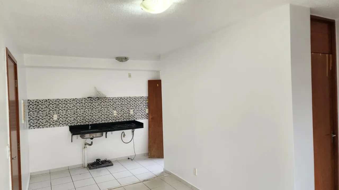 Alugo apart no condomínio Jasmim