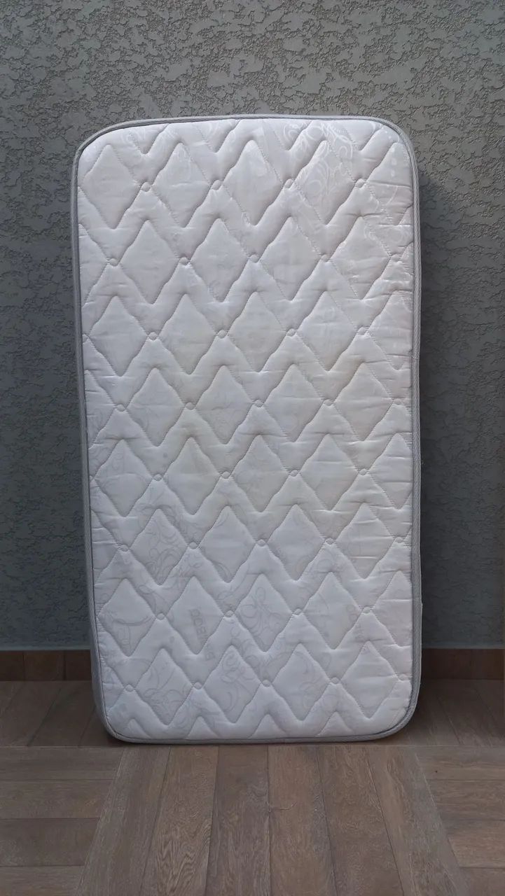  Berço Classic - 1315 e colchão D18 (130cm x 70cm) - Foto 5