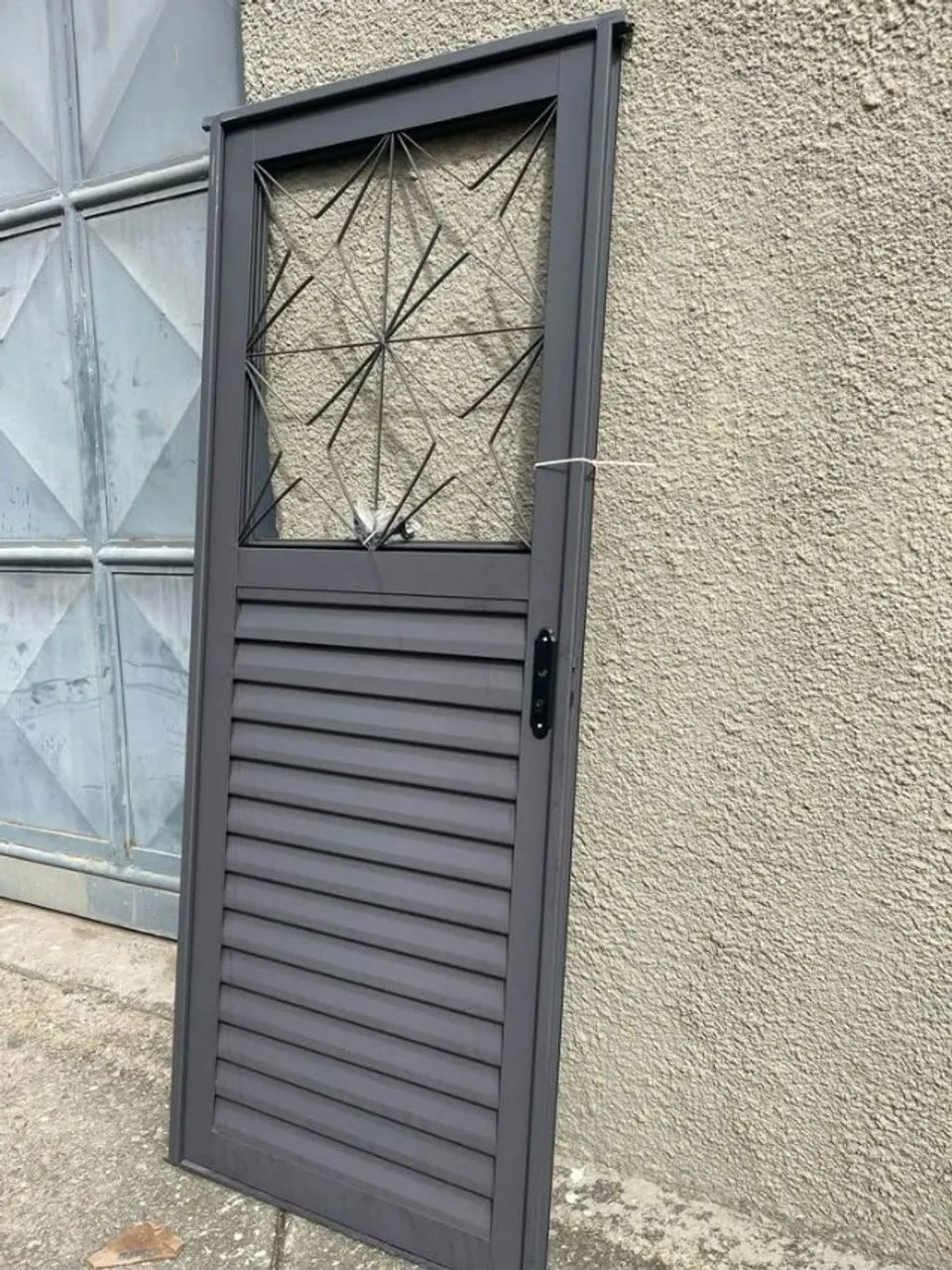 porta mista de ferro 