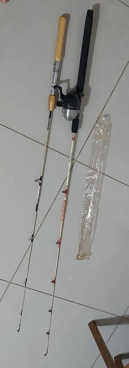 Vendo duas varas de pesca
