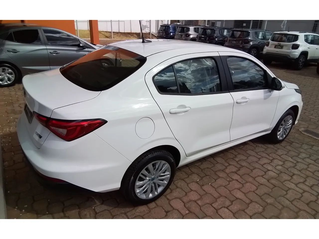 Fiat Cronos Drive 1.0 6V 2025 - Foto 5