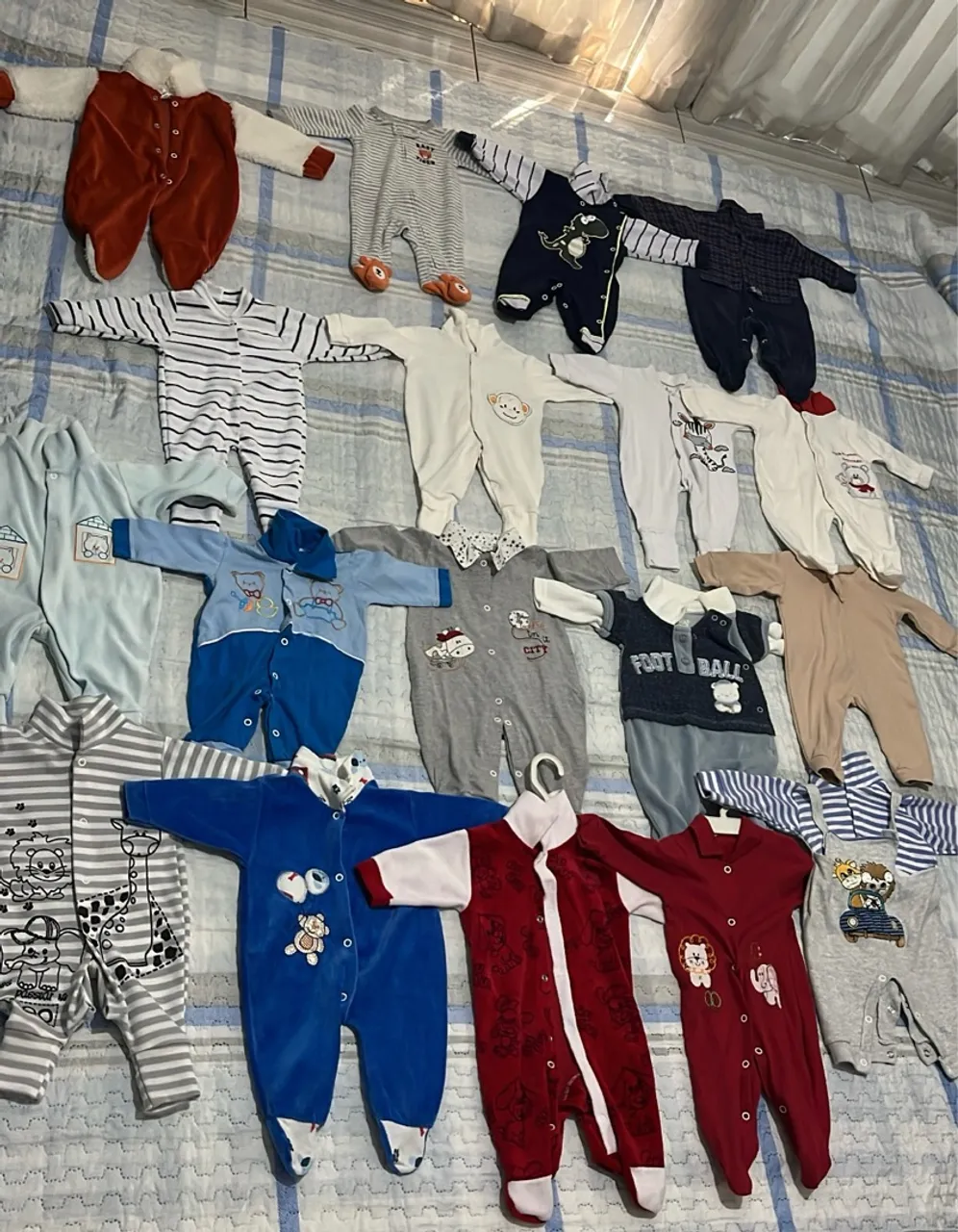 Lote macacão bebê menino P