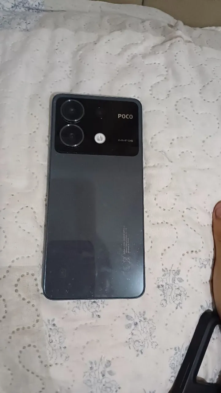 Poco x6 5g, 24 de ram com expansão e 12 normal. 2 meses de uso bateira estar em 97% 