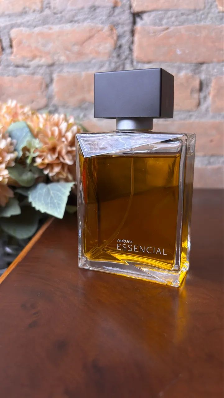 Perfume masculino natura Essencial + homem + homem elo + kaiak urbe usados. - Foto 6