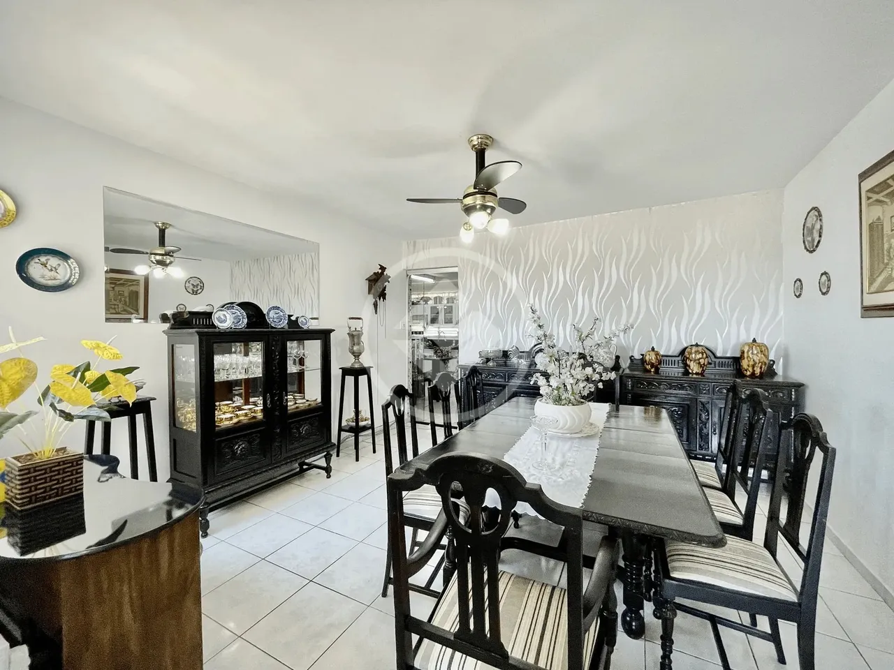 Apartamento 3 quartos sendo 1 suíte, condomínio Morada Villa Real, bairro centro-sul, Cuia