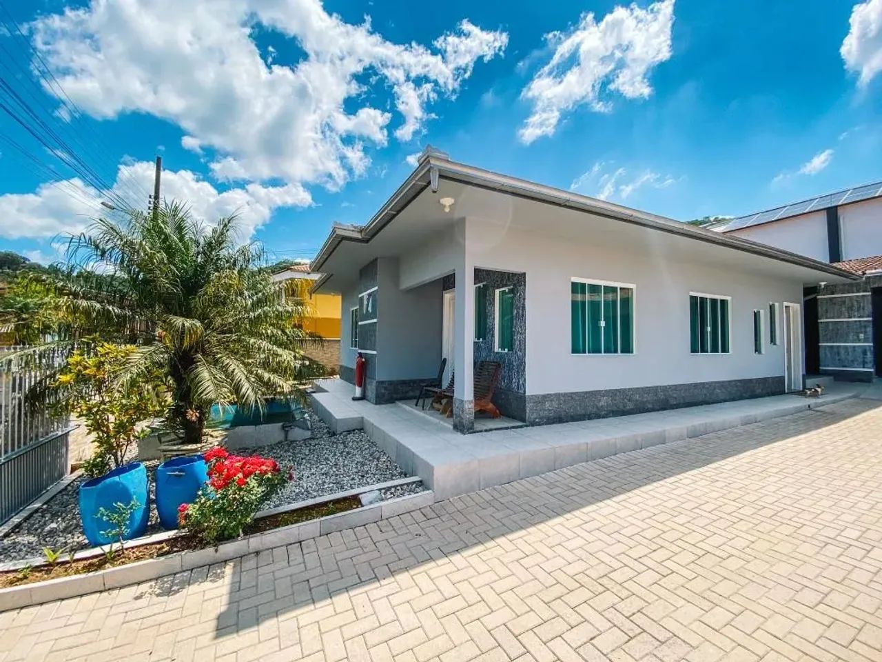 Vendo Casa com Piscina, 03 Quartos (01 Suíte) - Bairro Bateias - Brusque - Foto 3