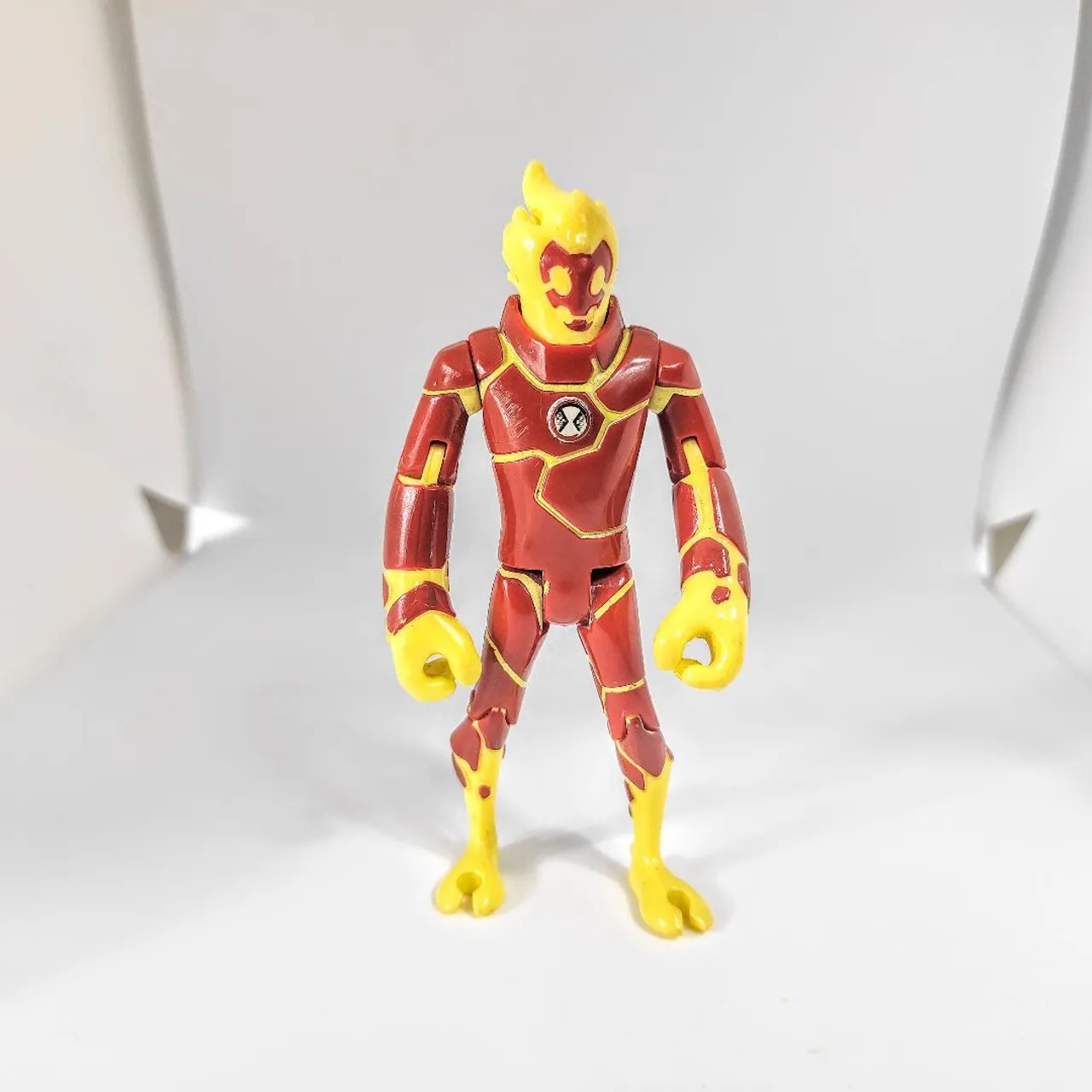 Boneco Ben 10 Chama