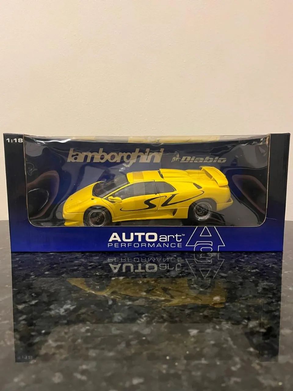 Miniaturas de carrinhos escala 1:18 e 1:24 - Foto 2