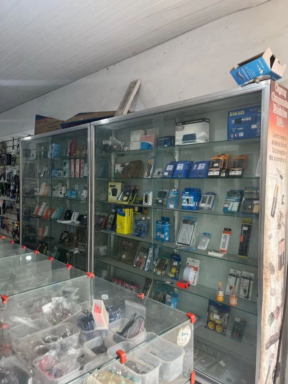Passo todas as bancadas, armários de vidros  e matérias incluídos  - Foto 3