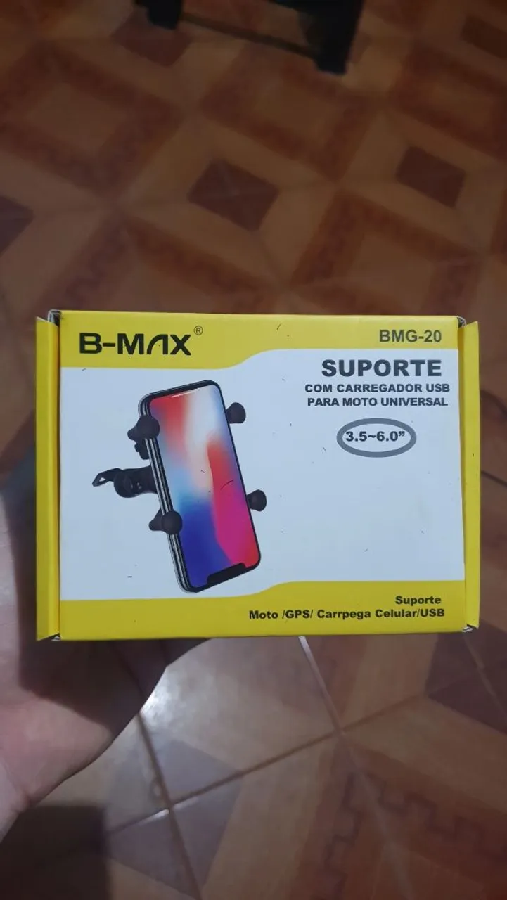 Suporte para celular com carregador USB para moto