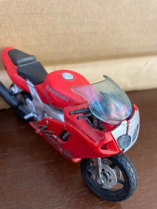 Coleção com 4 Motos Miniaturas  - Foto 3