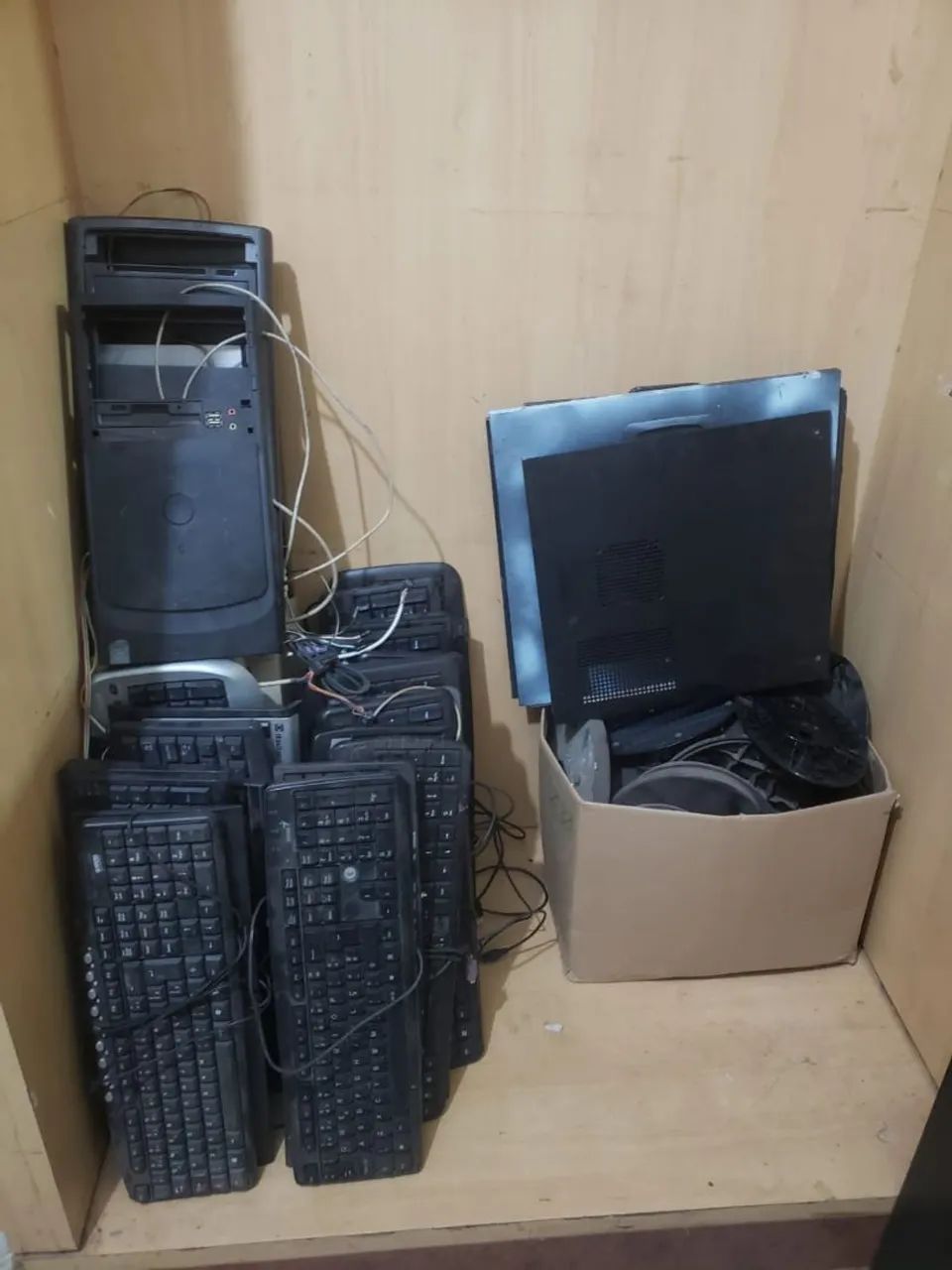 Lixos eletrônico  - Foto 3