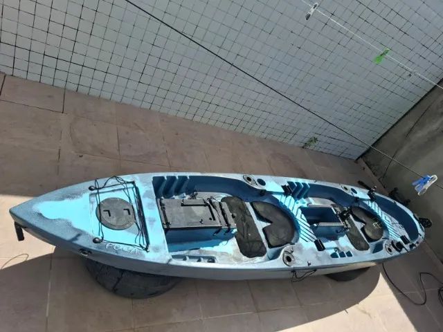 Caiaque duplo FOCA com Pedal e Flutuadores de estabilidade