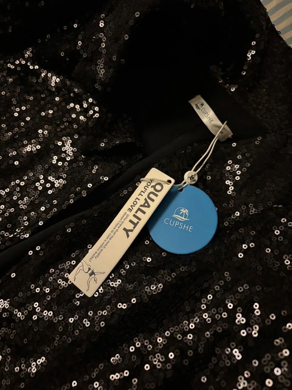 Jaqueta Feminina Paetê Preta - Brilho e Elegância - Foto 4