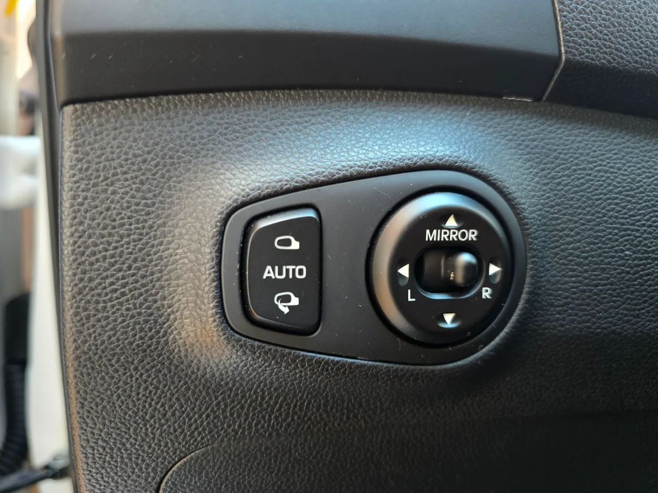 Hyundai HB20X Premium 1.6 Automático 2018 - Foto 9