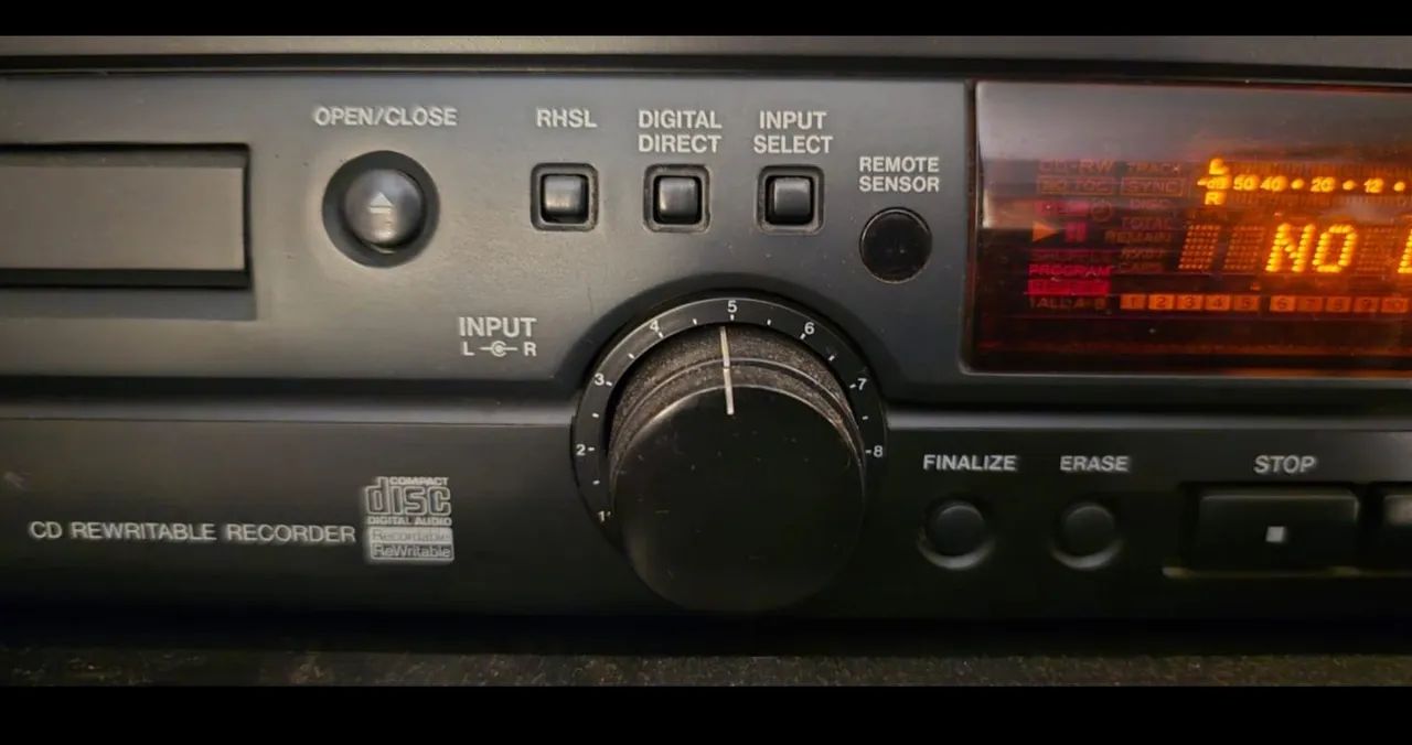 Gravador de CD Tascam CD-RW700 - Foto 4
