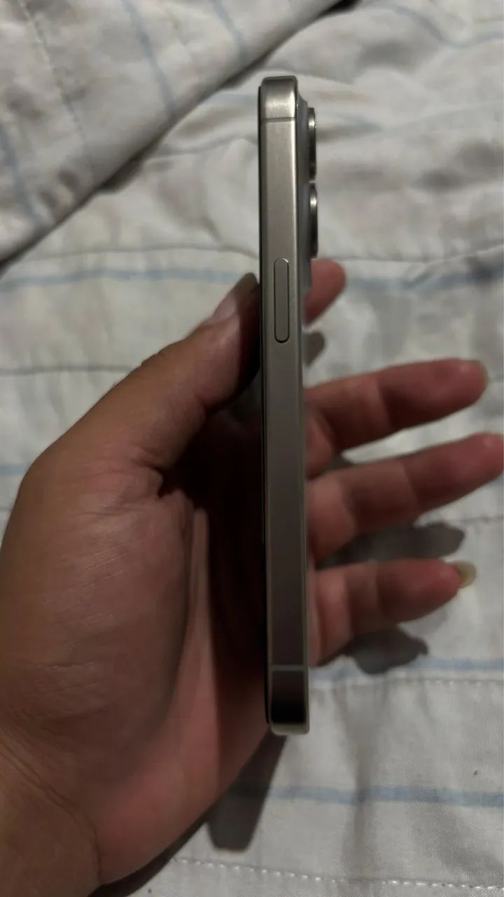 iPhone 15 pro 256gb - Foto 2