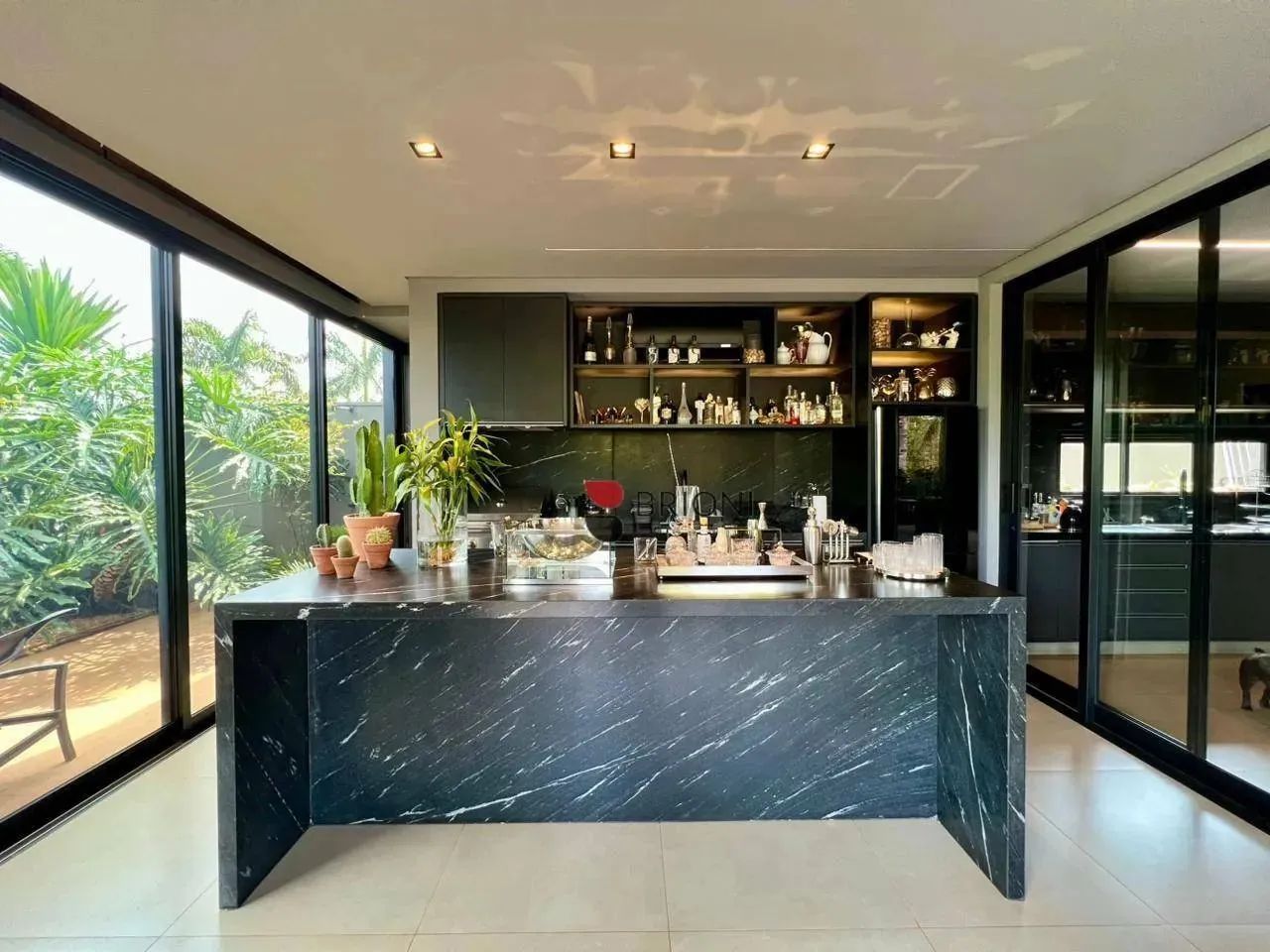 Casa Sobrado de Alto Padrão com 310m², 3 quartos/suítes à venda no Condomínio Alto do Cast - Foto 12