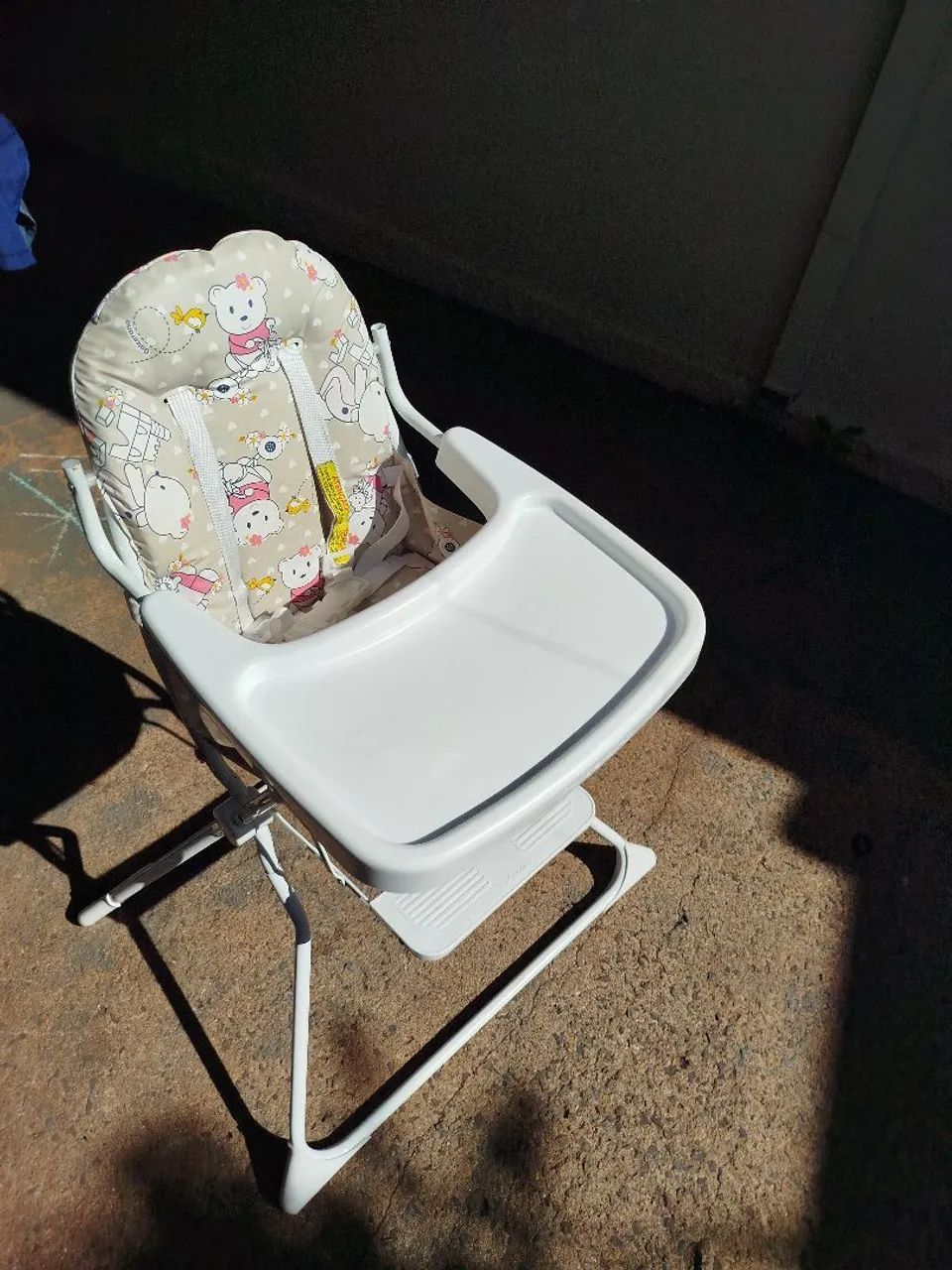 Cadeirinha de Alimentação Infantil Galzerano 