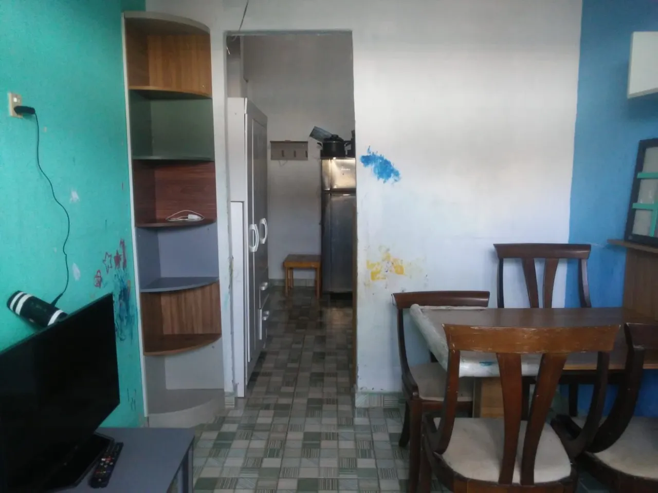 Vende se uma casa na barra de santo antonio