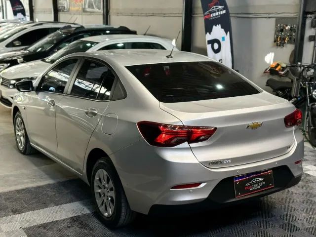 CHEVROLET ONIX PLUS SEDAN LT 1.0 2023 - Foto 4