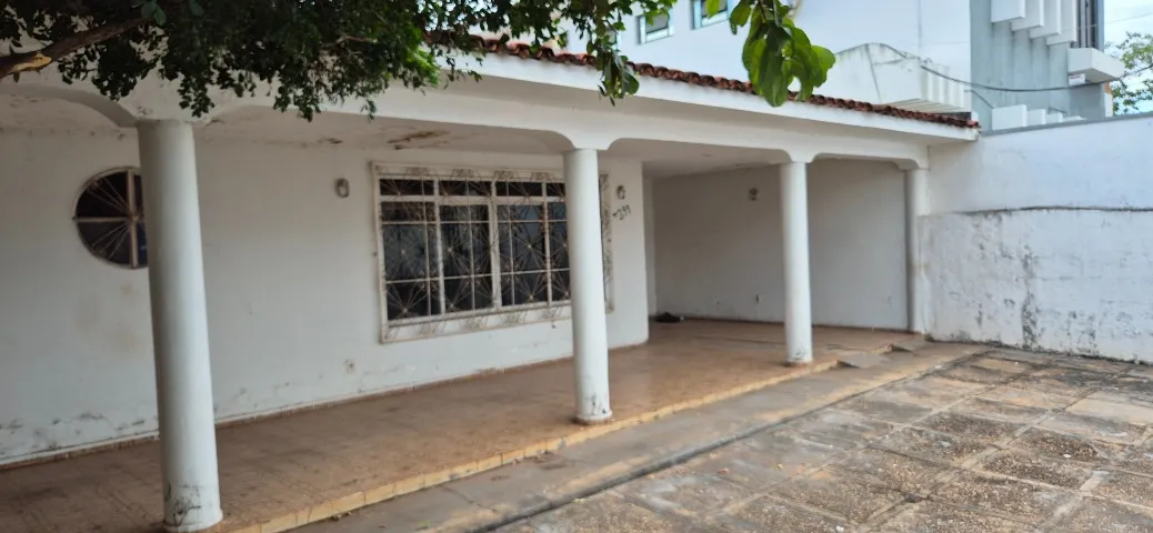 Vende-se Casa Térrea Espaçosa no Pico do Amor, Cuiabá