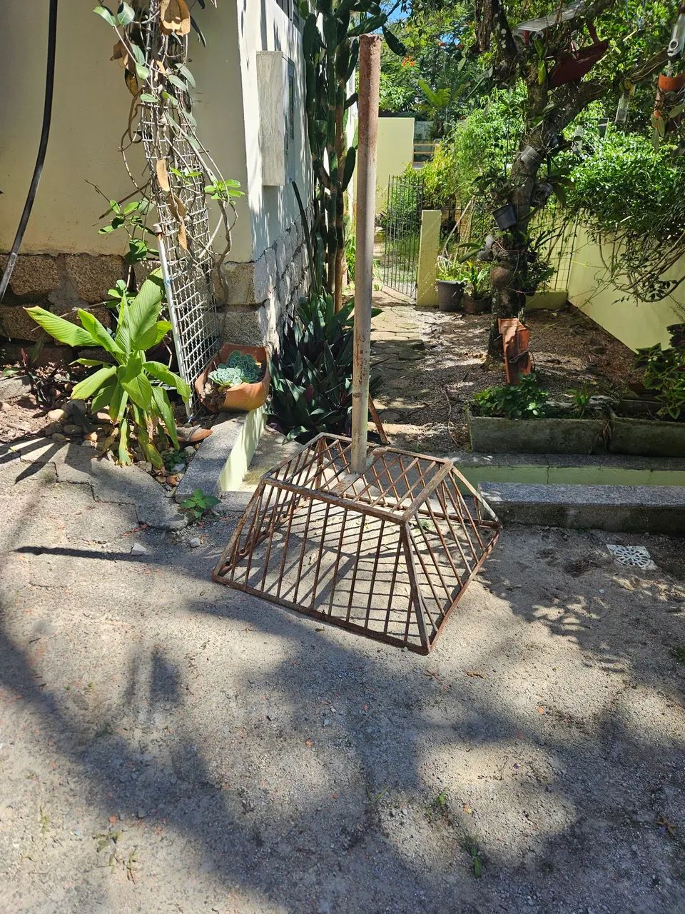 Lixeira de ferro - Foto 2