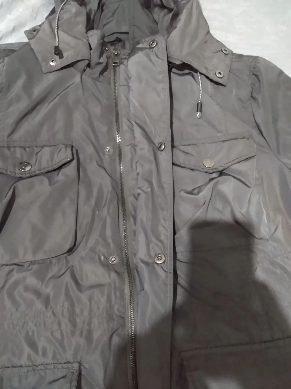 Jaqueta Parka Com Capuz - Conforto e Estilo - Foto 2
