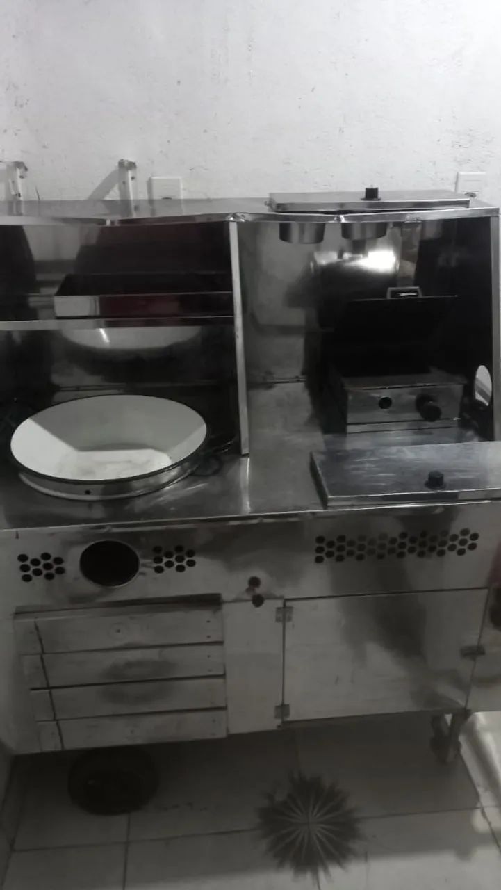 Carrinho de pastel e kikão em Aço Inox .