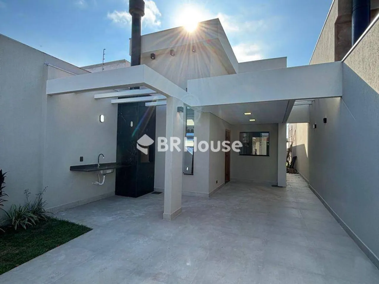 Jardim Jacy | Casa 3 quartos, sendo 1 suite