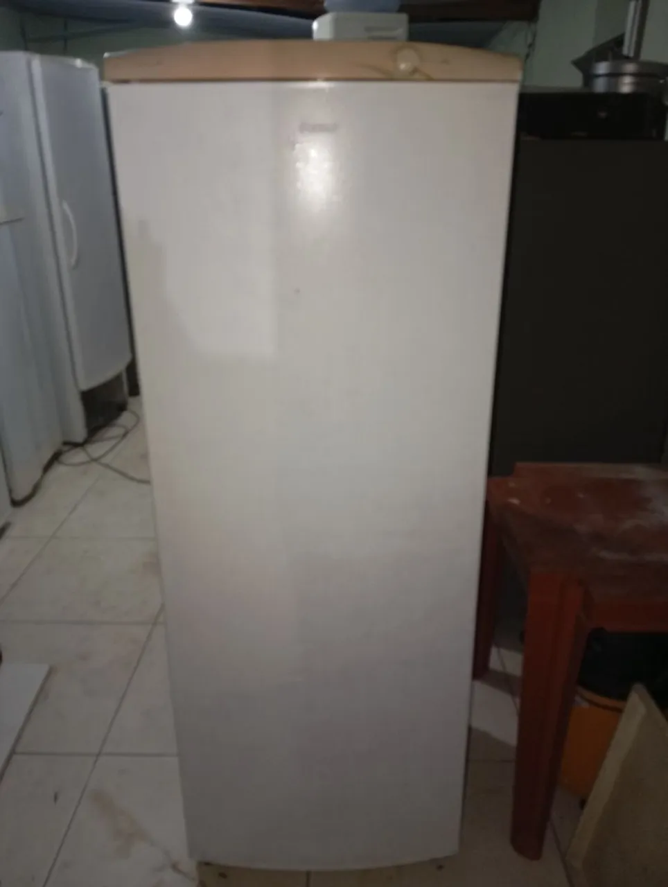 Vendo uma geladeira consul funcionando perfeitamente