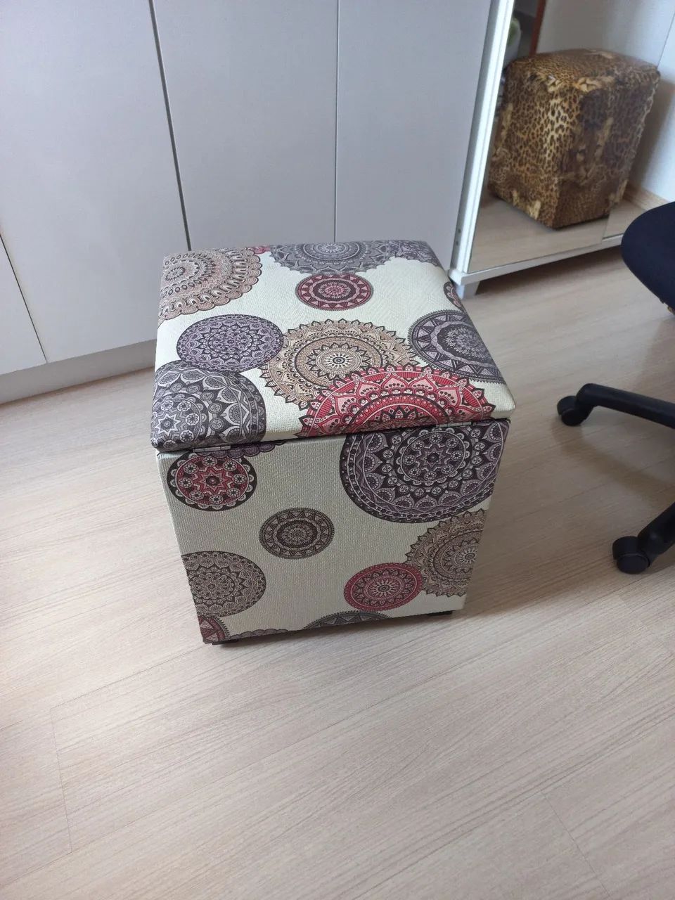 PUFF Bau mandala , 2 iguais 200 reais os dois