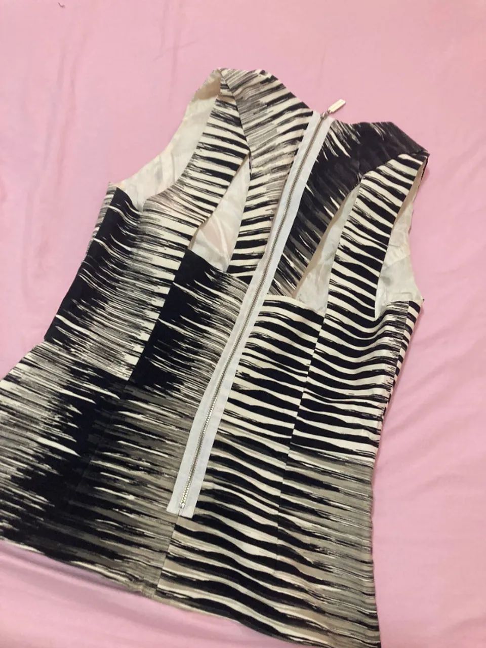 Conjunto short blusa chic P - Foto 3