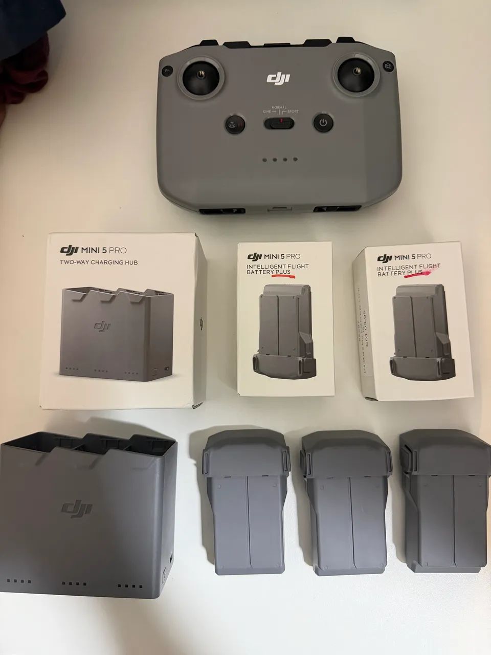Bateria e hub mini 5 pro 