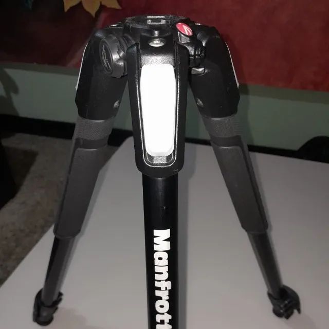 OPORTUNIDADE - Tripé Manfrotto MT190X3 + Cabeça Hidráulica Estabilidade Profissional. - Foto 2