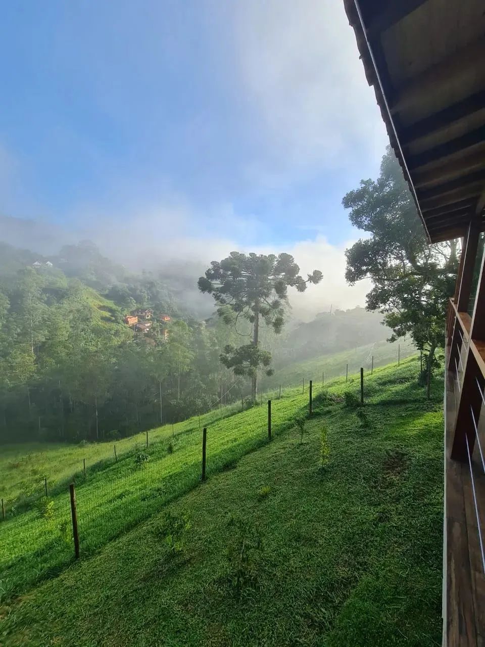 Estilosa casa à venda em Visconde de Mauá, parte alta, vista Pedra Selada, 02 qtos, fino a - Foto 3