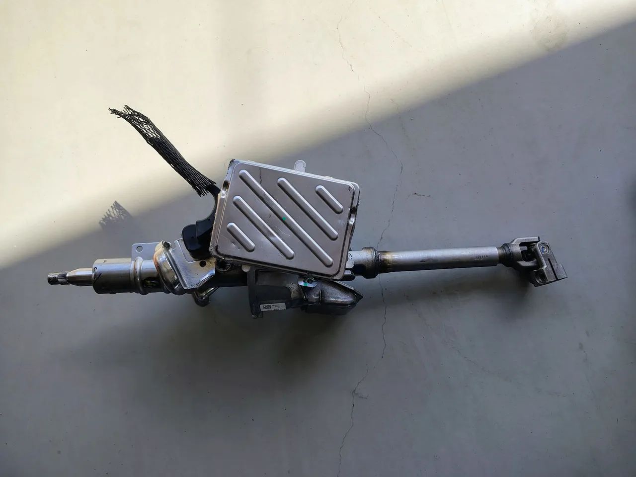 Caixa de direção elétrica