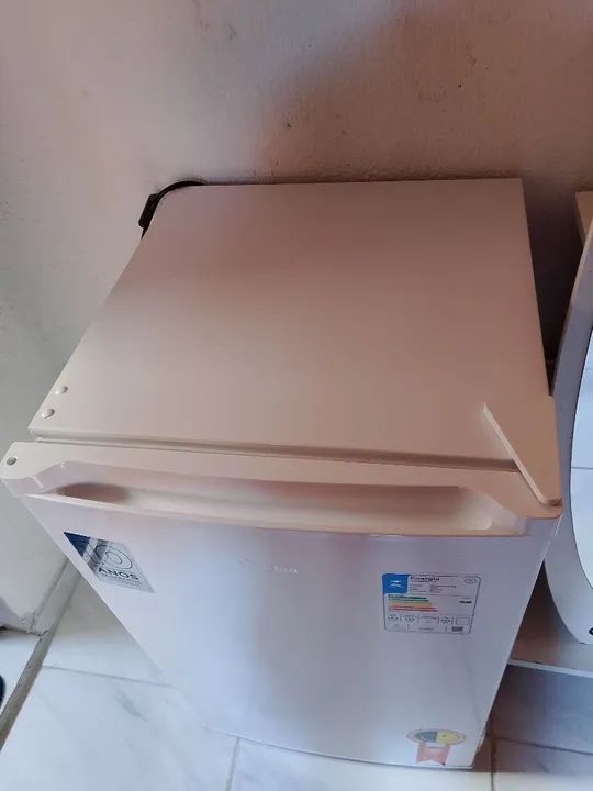 Vendo frigobar novo marca Midea   - Foto 6