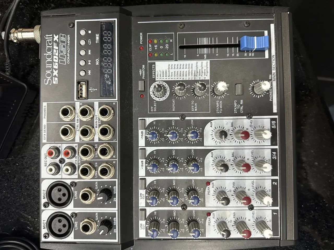 Mesa de Som Soundcraft SX602FX USB - Foto 2