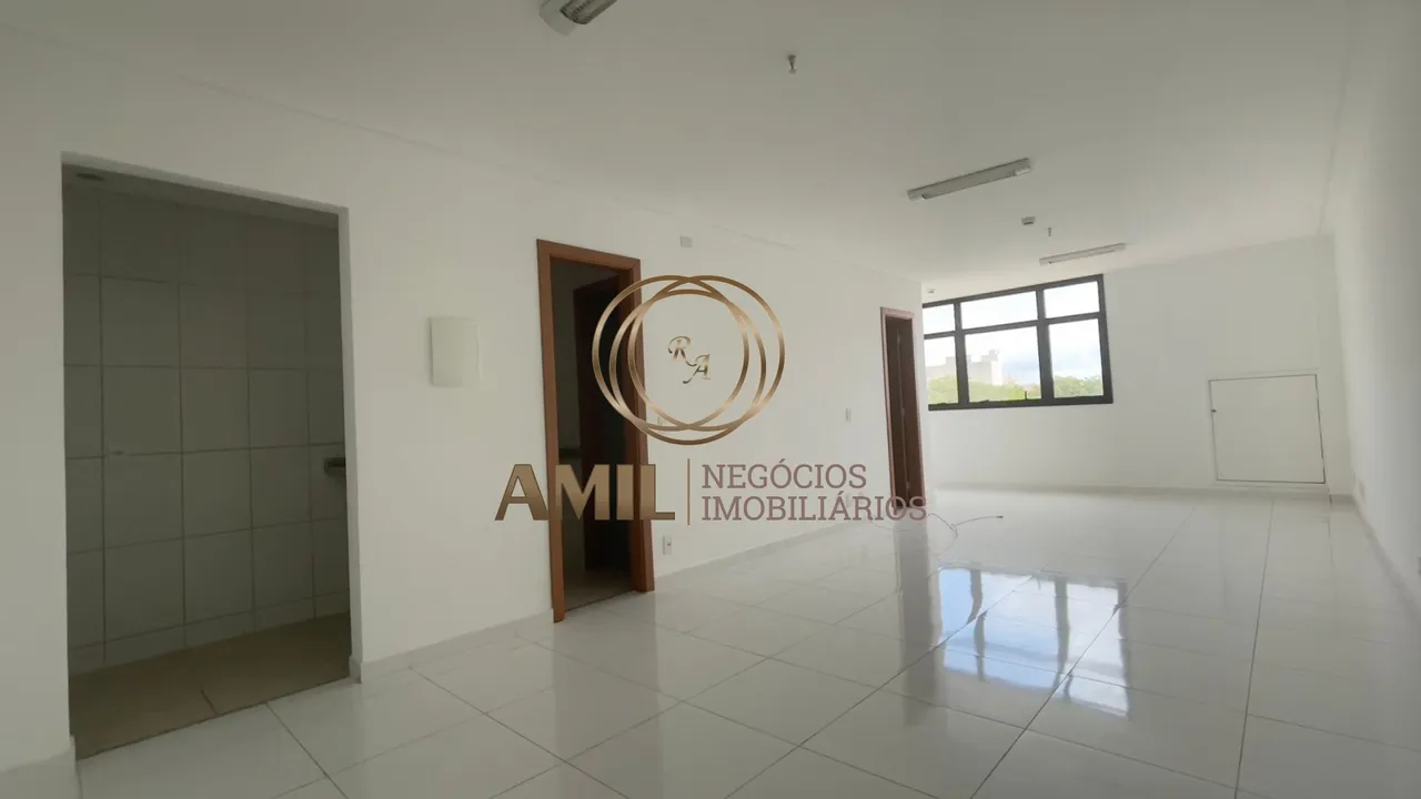 Sala no Centro com parcelamento direto com o Proprietário