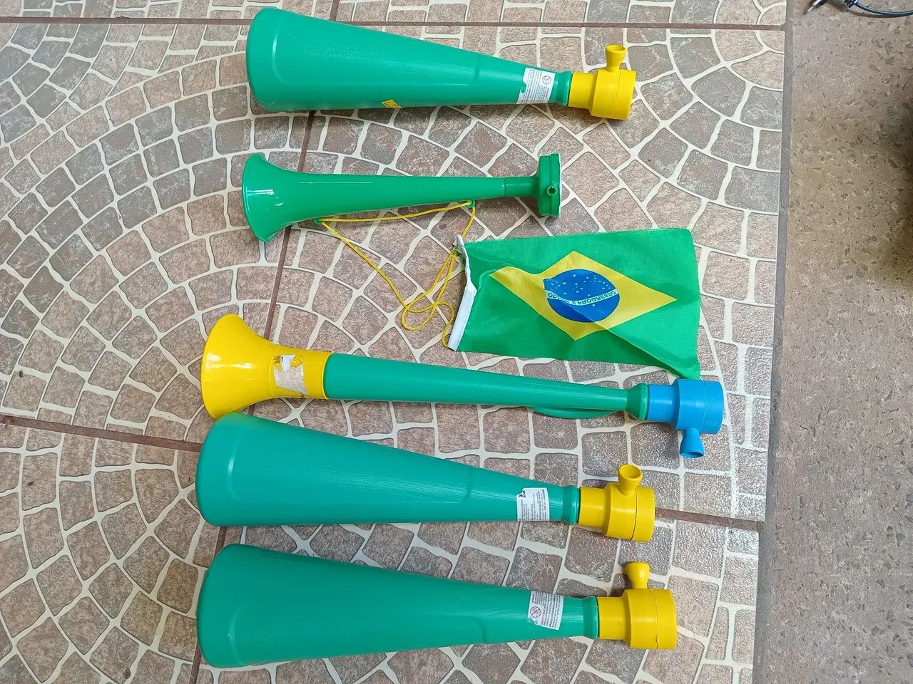 Tenho essas cornetas