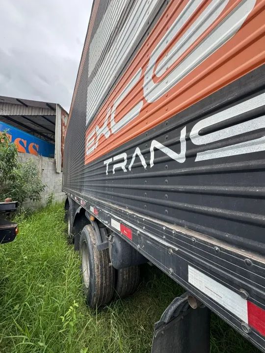 CARRETA BAU 3 EIXOS 2009 30P C/ PNEUS - Foto 10