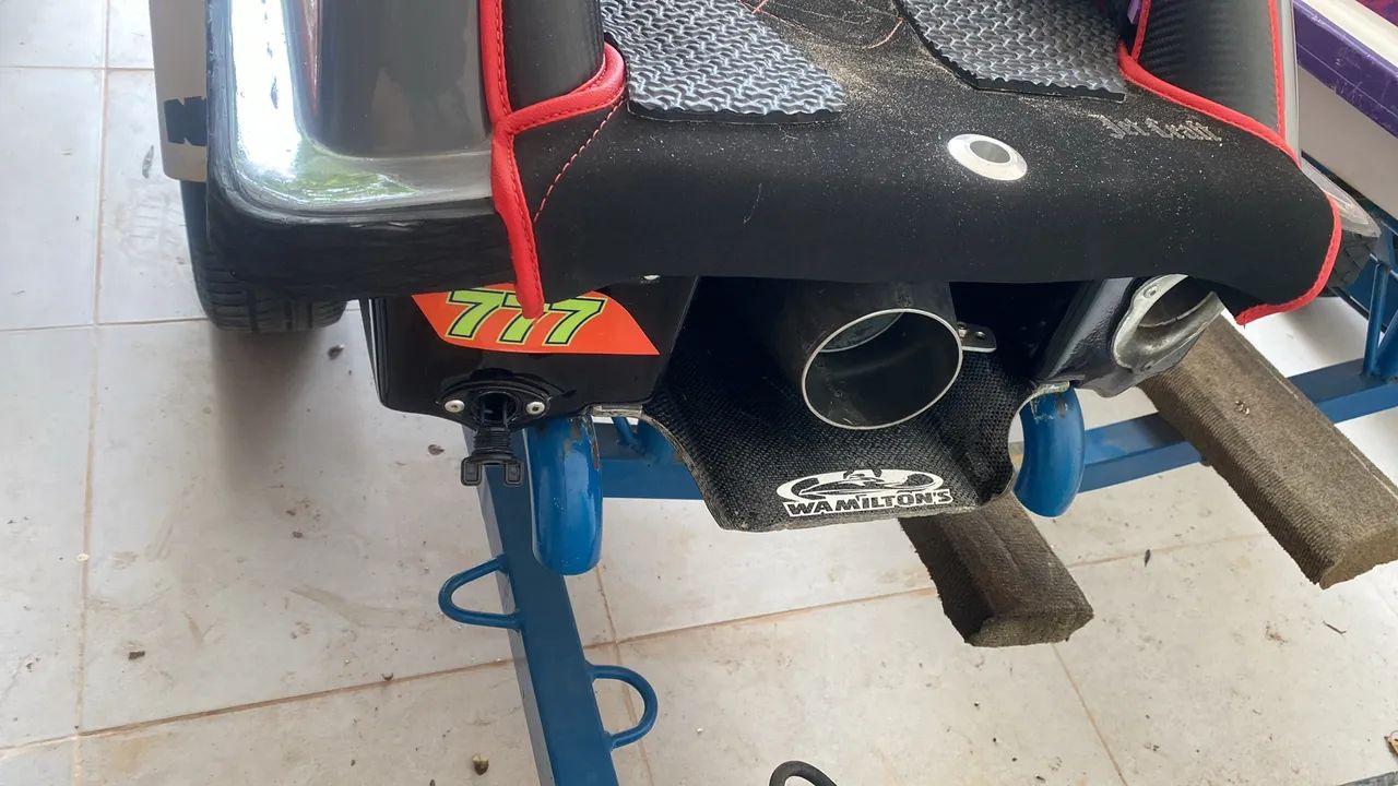 Vendo jet ski yamaha superjet 2000 preparado para freestyle - Foto 2