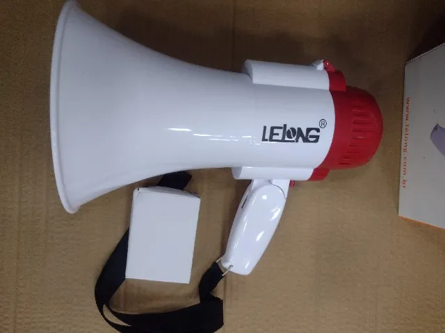 Megafone Portátil Recarregável Com Sirene Musical