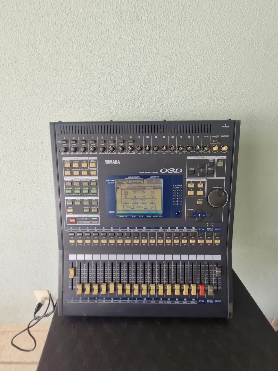 Mesa yamaha O3D - Instrumentos musicais - Jardim Bom Retiro