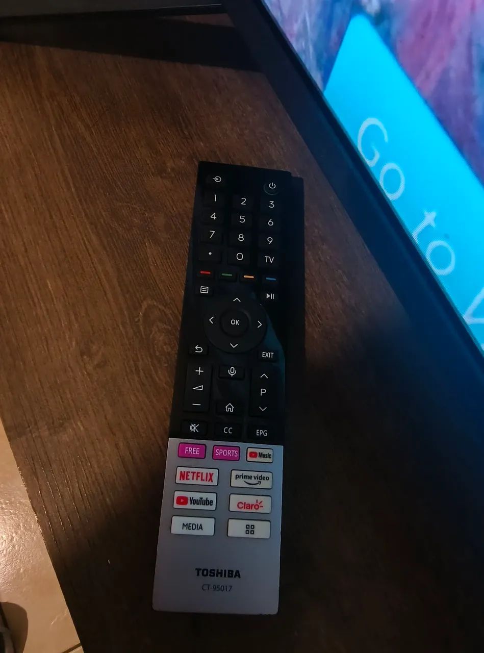 TV Toshiba 65 QLed 4K - Foto 2
