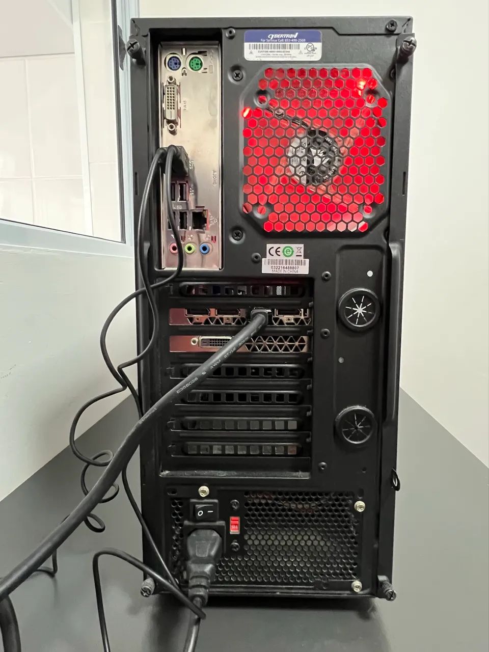 PC Gamer CybertronPC Windows 10 Home - Foto 5