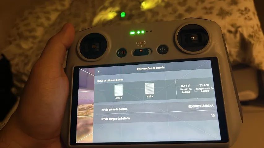 Drone DJI Mini 3 + Combo Fly More Plus + Controle RC com tela + Case Rígido - Foto 4