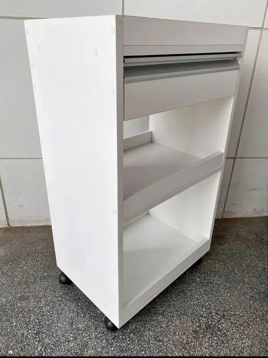 Carrinho Auxiliar com gaveta